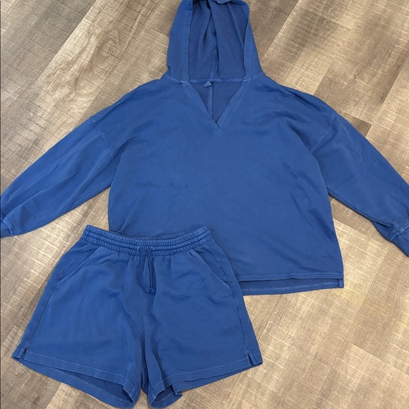 Old Navy Other - old navy blue matching set